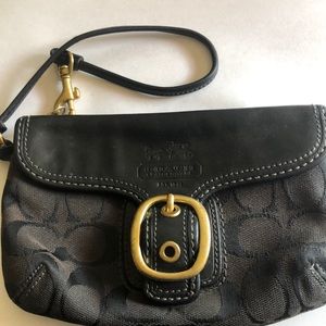 Coach wristlet black Classic